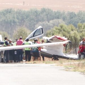 havada panik anlari antalya ucagi acil inise gecti CF4gYVCp