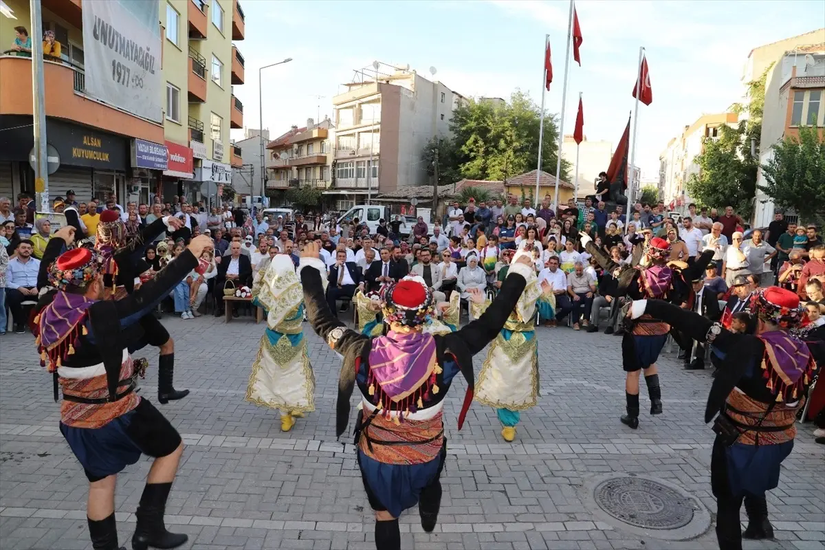 18 altin uzum festivali basladi QkSNtktG