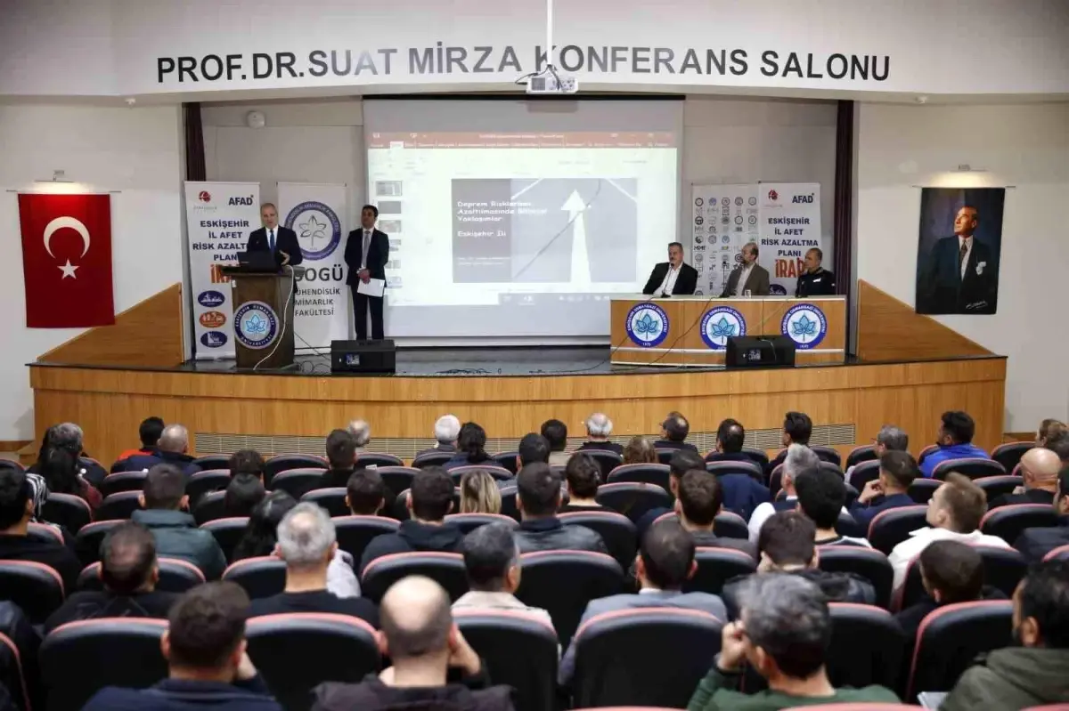 eskisehirde afet risklerinin azaltilmasi paneli gerceklestirildi J9ZUWGbq.jpg