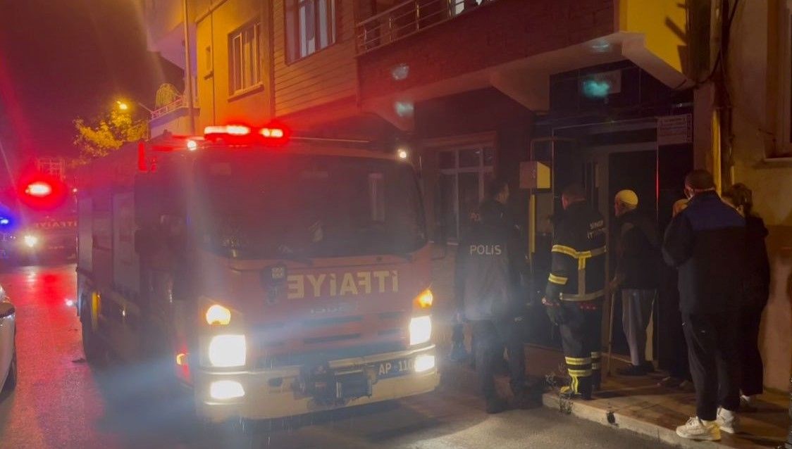 ocakta unutulan yemekevi yakti FSlbAWdx.jpg