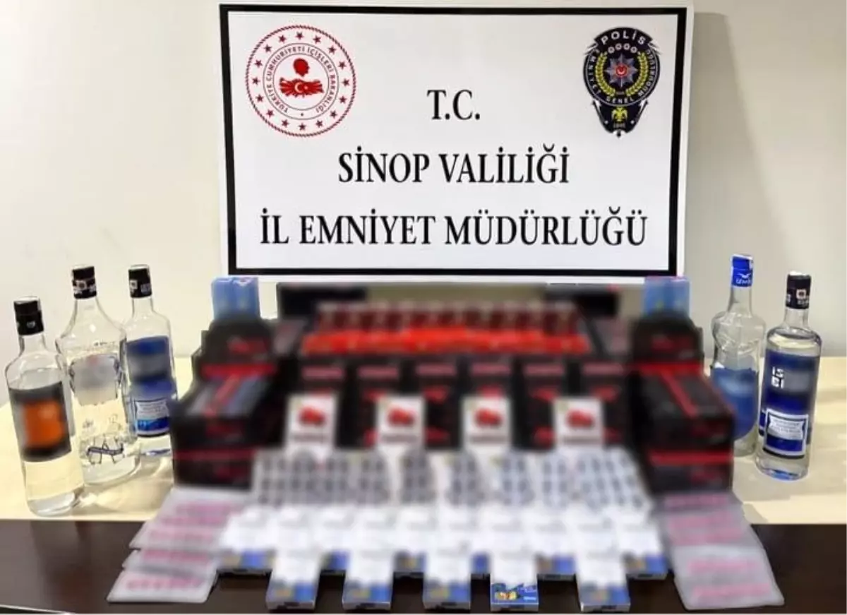 sinopta kacak icki ve cinsel icerikli urunler ele gecirildi cfTPrRUf.jpg